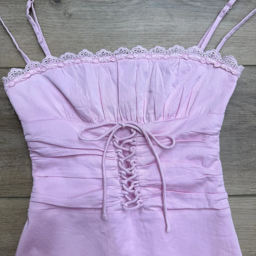 White Fox Boutique Pink Lace-Trim Bodycon Mini Dress - Picture 3 of 13